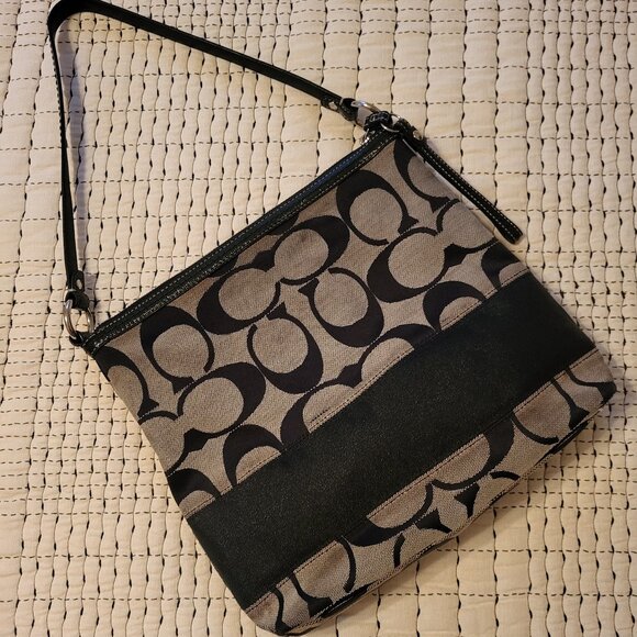 Coach Handbags - Coach Monogram Shoulder Bag
